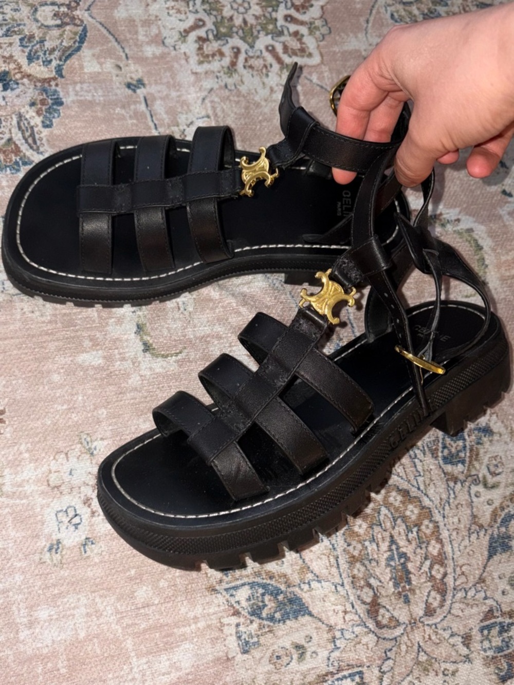 CELINE CLEA TRIOMPHE GLADIATOR SANDAL in CALFSKIN Gold logo - Picture 2 of 8